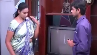Aunty sex with delivery boy