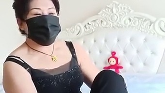 Asian Mature Wants To Fuck